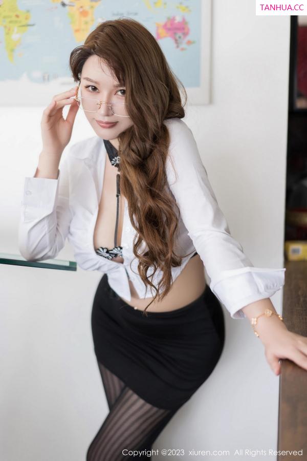 Egg-尤妮丝  [XiuRen]高清写真图 2023.07.27 No.7144 尤妮丝Egg 短裙美臀第8张图片